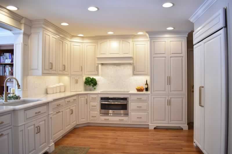 Selecting a kitchen firm to your closet wants