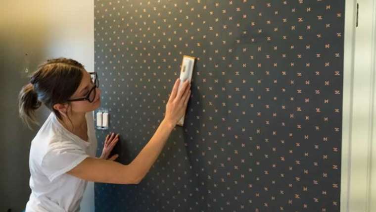 6 suggestions for DIY hanging wallpaper