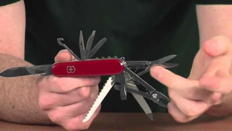 Why each craftsman wants a pocket knife