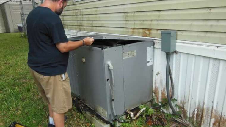 Risks related to repairing DIY air conditioners