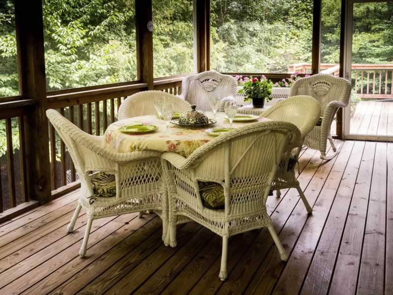 Particulars to contemplate earlier than including a deck to your house