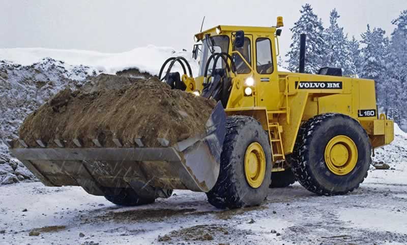 Greatest practices for working heavy gear in the course of the winter season