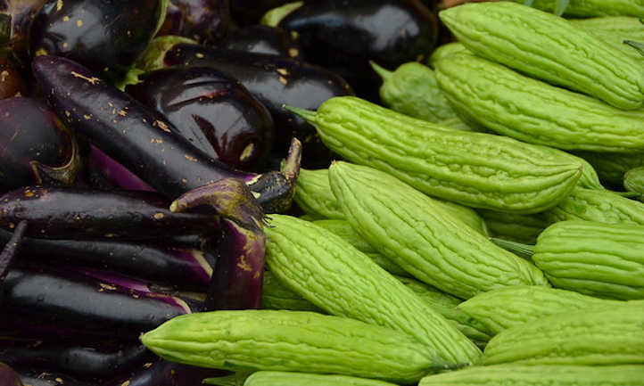 Balsam pear or bitter melon: Loopy Meals Vine