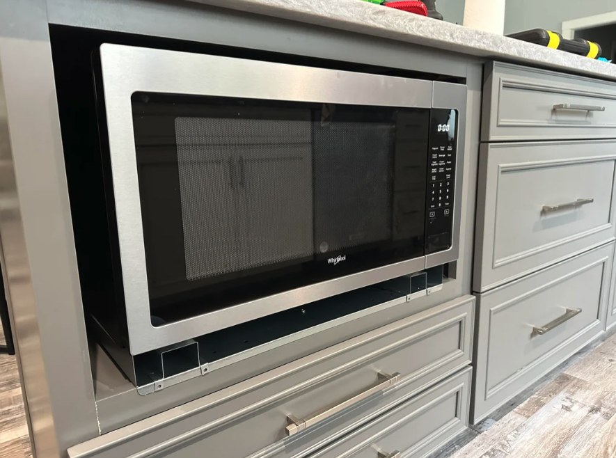 Learn how to Cover a Microwave in Your Kitchen